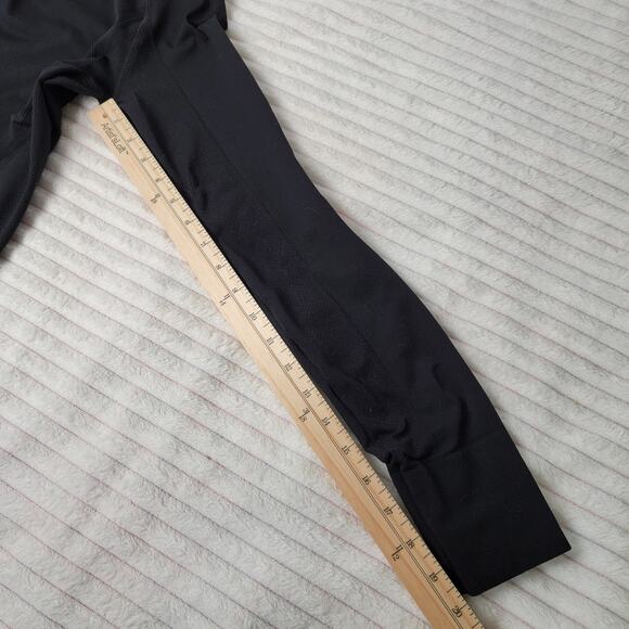 Stelle Black Long Sleeve Top M Compression Style Darts Stretchy Layering Capsule - Picture 7 of 8